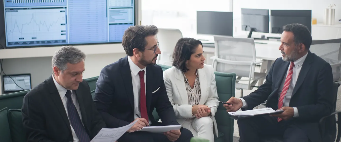 Reputation management for financial institutions
